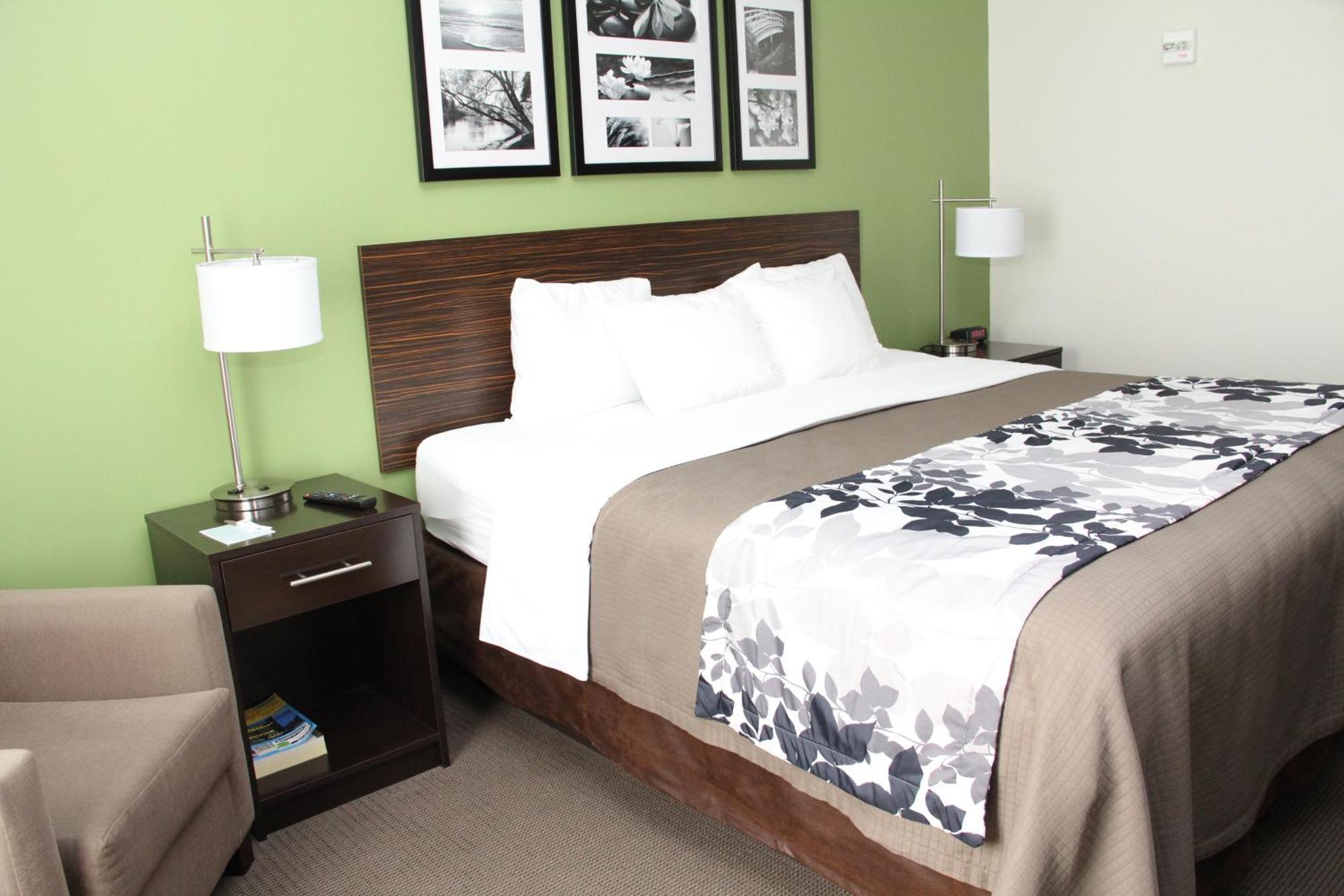 Sleep Inn & Suites Haysville Exteriör bild