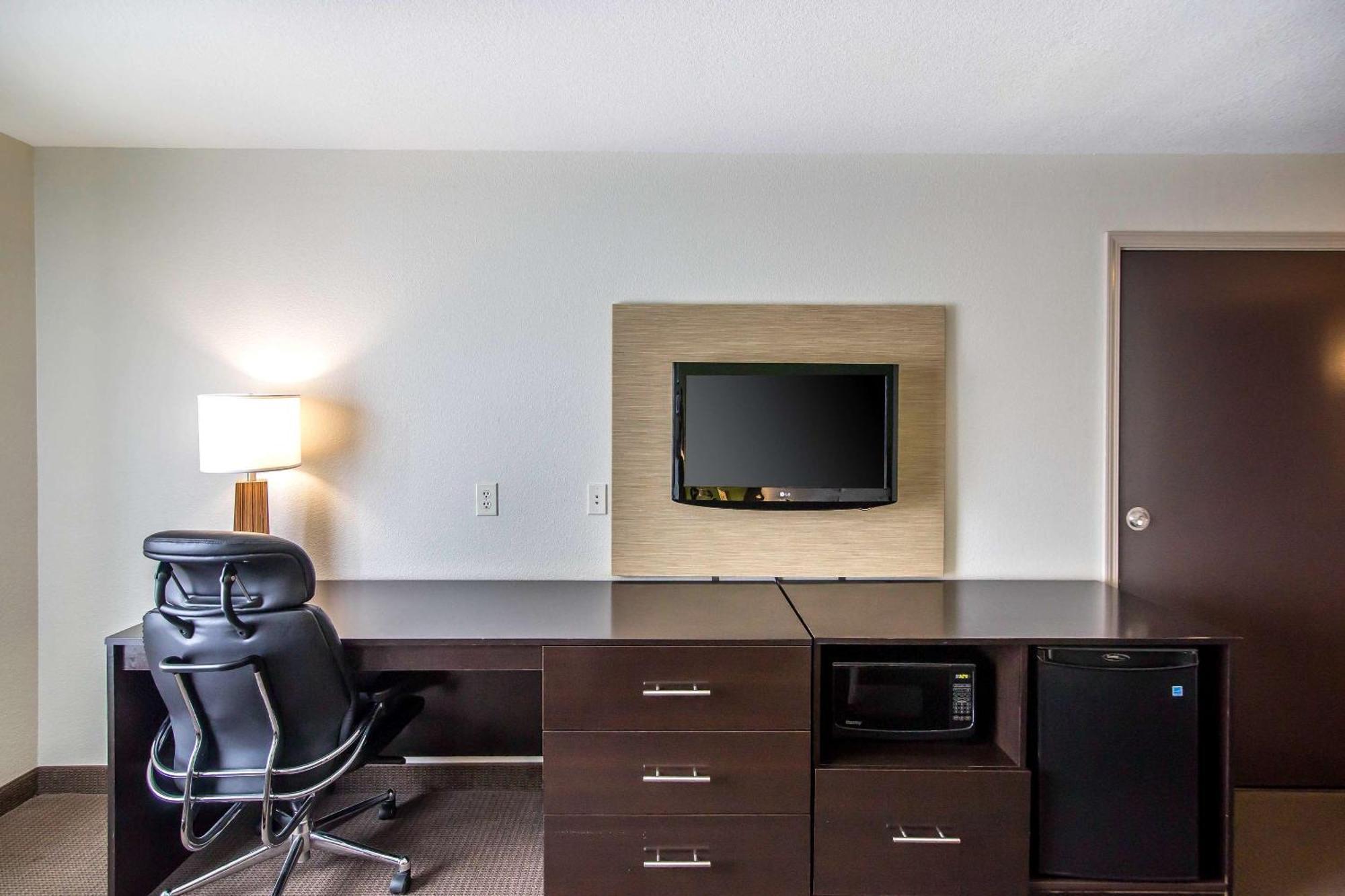 Sleep Inn & Suites Haysville Exteriör bild