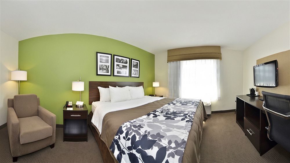 Sleep Inn & Suites Haysville Exteriör bild